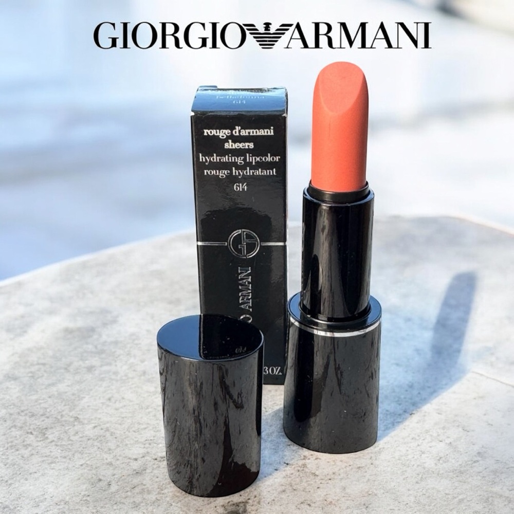 Giorgio Armani Rouge D'Armani Sheers
Hydrating Lipcolor in 614 Belladonna NIB - Picture 2 of 8